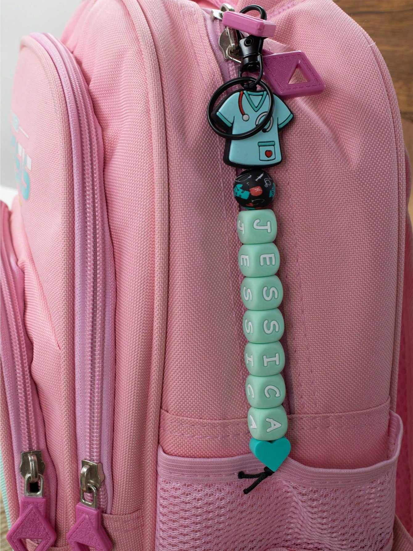 Custom Silicone Letter Keychain, Personalized, Cute, Birthday Gifts, Purse Charms, Key Chain For Women/Men, Anniversary, Nurse Appreciation Gift, Nurse Clothes Pattern, Suitcases Travel Luggage, Frien