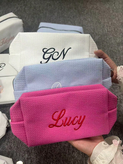 Customized Embroidered Makeup Organizer Pouch, Monogram Waffle Makeup Bag, Graduation Gift, Bridesmaid Gift, Toiletry Bag, Travel & Business, Text Or Logo For Corporate Gifts & Team Building, Travel O