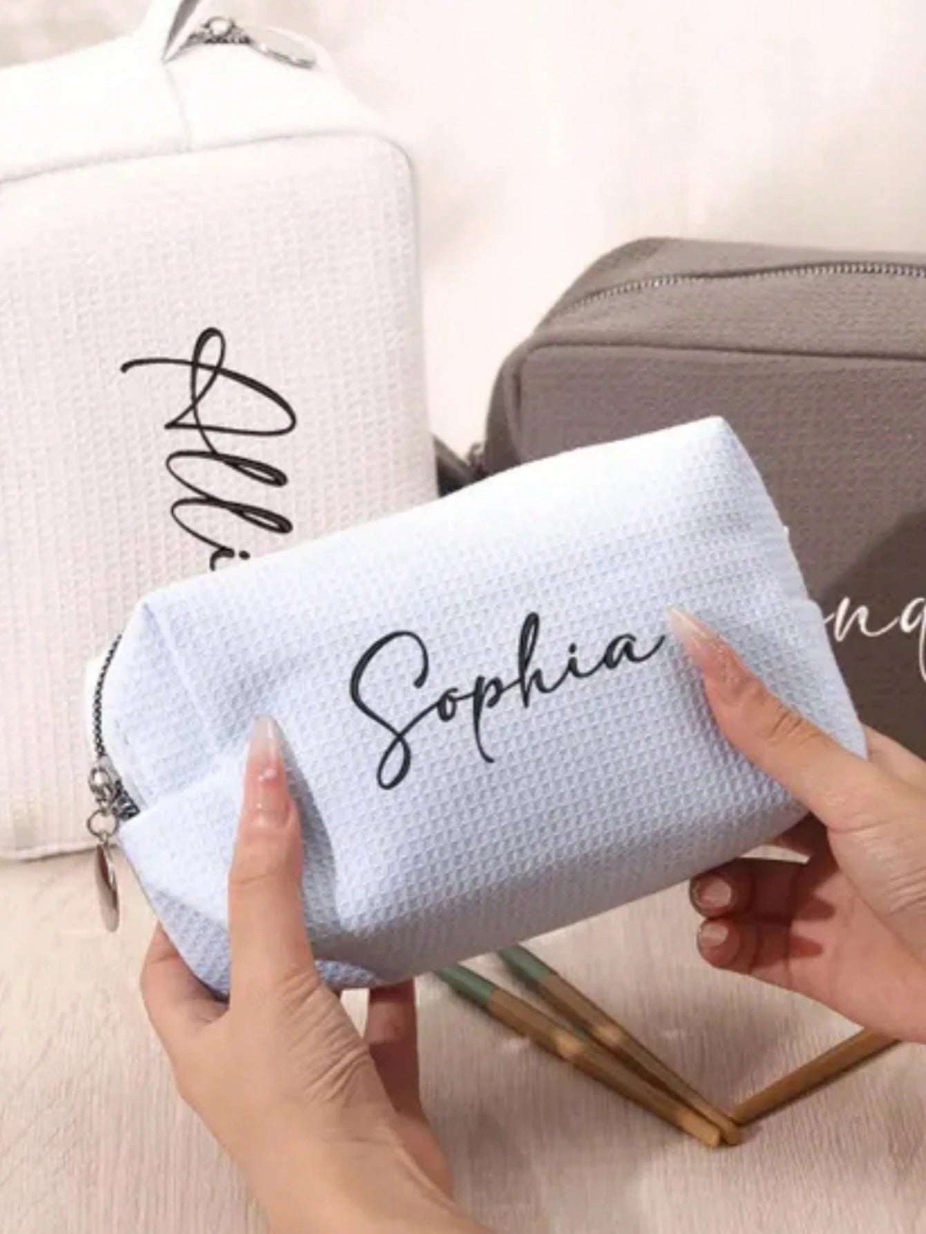Customized Embroidered Makeup Organizer Pouch, Monogram Waffle Makeup Bag, Graduation Gift, Bridesmaid Gift, Toiletry Bag, Travel & Business, Text Or Logo For Corporate Gifts & Team Building, Travel O