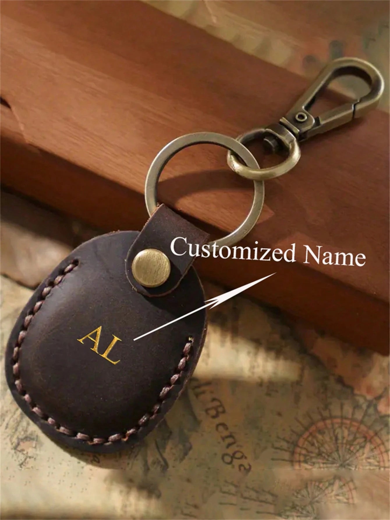 Customized Faux Leather Initials Keychain Case, Personalized Monogrammed Key Holder, Secure Fashionable Keychain Accessory For AirTags