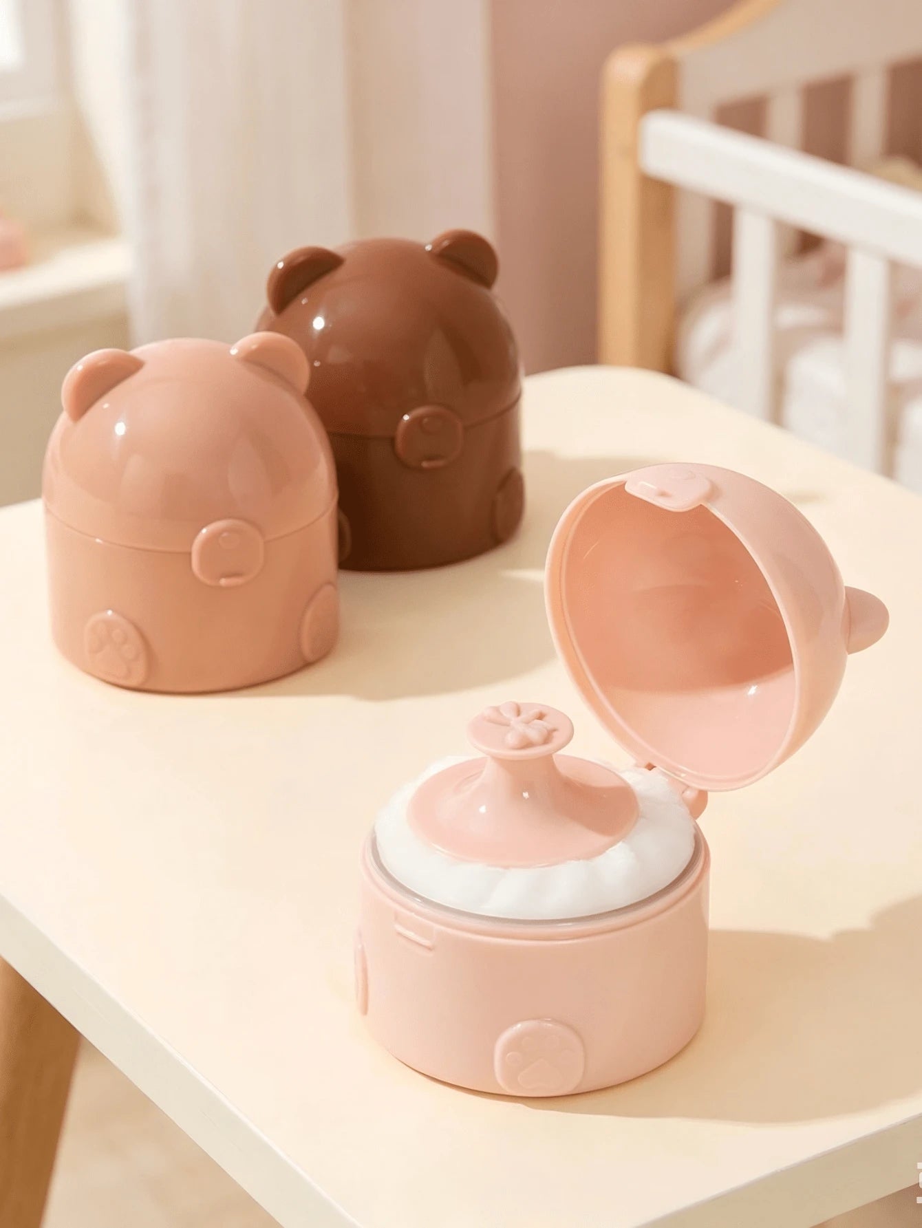 Cute Bear-Shaped Baby Powder Case With Soft Powder Puff, Easy To Use Without Dusting, Sealed Leak-Proof Design, Compact And Portable, Space-Saving, Provides Delicate And Refreshing Care For Baby