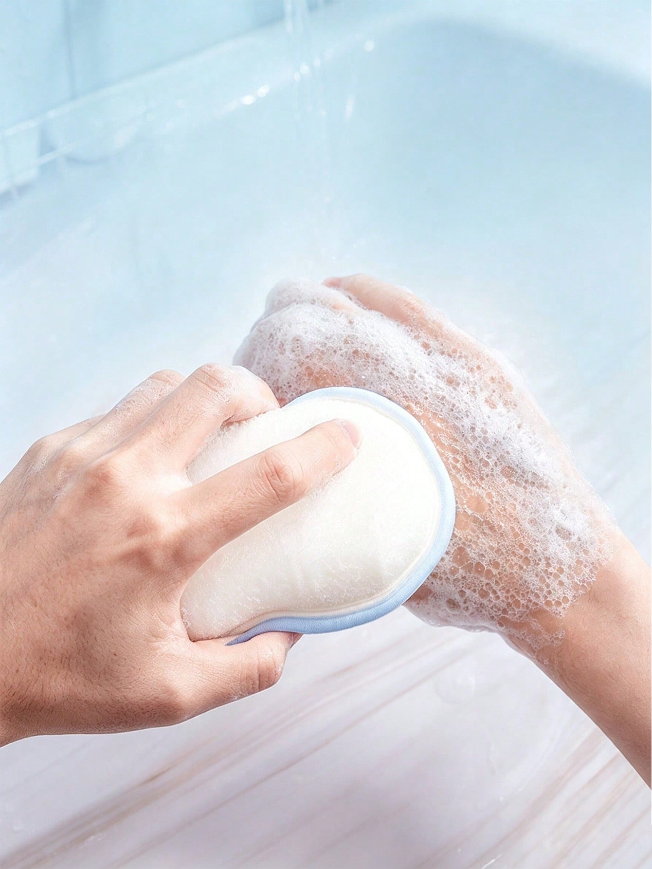 Cute Cartoon Baby Bath Sponge, Super Soft Gentle Exfoliating Bath Ball With Hanging Ring, Suitable For Newborns And Toddlers