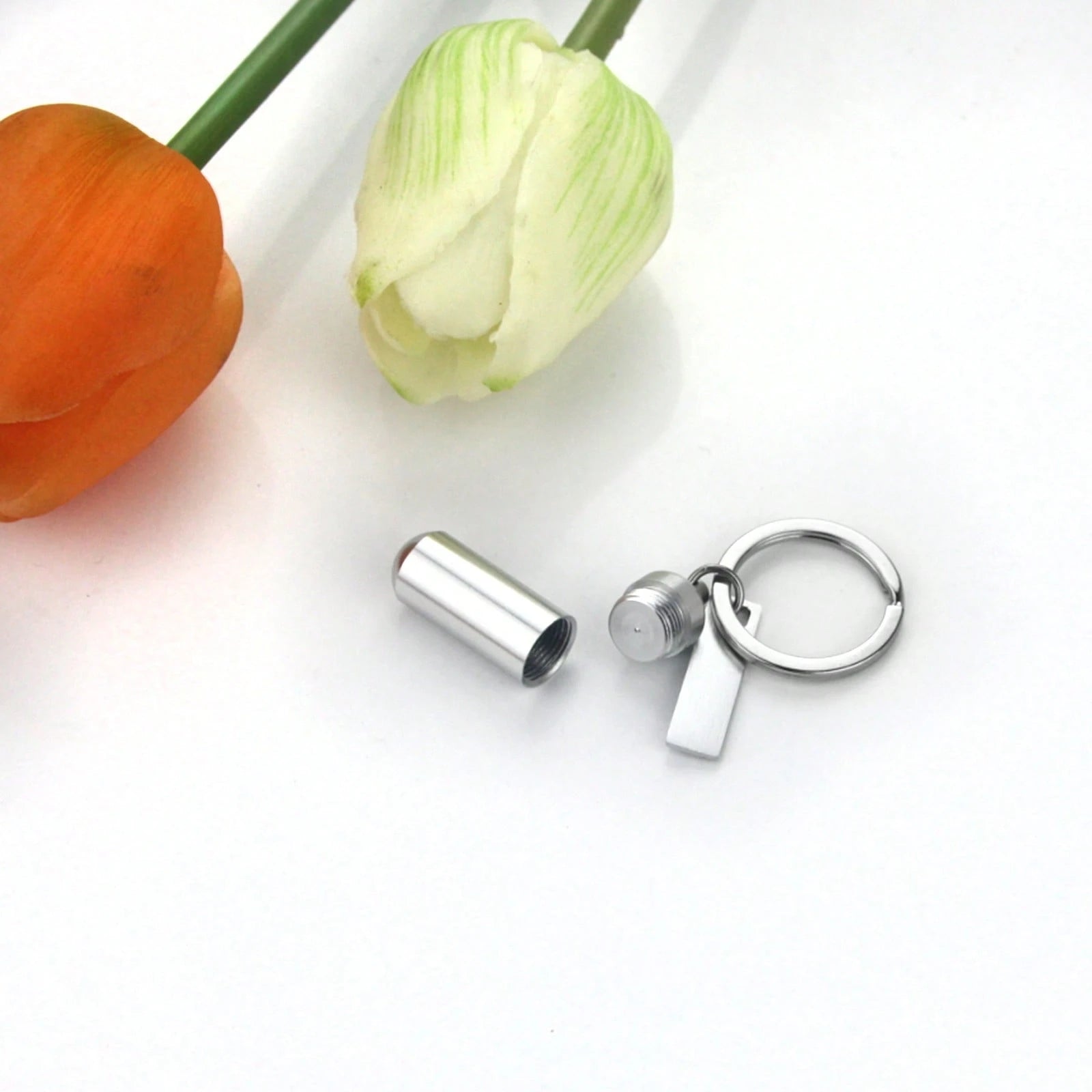Cylinder Cremation Key Chain Pendant For Human/Pet Ashes Urn Key Chain Memorial Ashes Jewelry Gift- Forever In My Heart