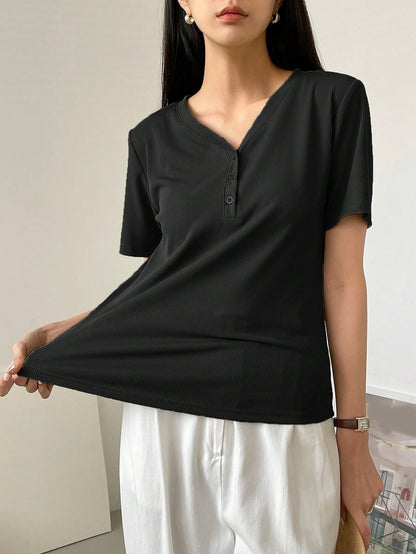 Dazy-Less Solid Rib Knit Button Front Tee Old Money Style Business Casual Woman Work Clothes