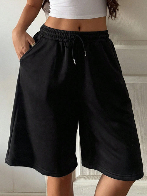 DAZY Women's Casual Sports Shorts With Elastic Waist And Drawstring, Loose Straight Leg, Solid Black, Summer And Autumn