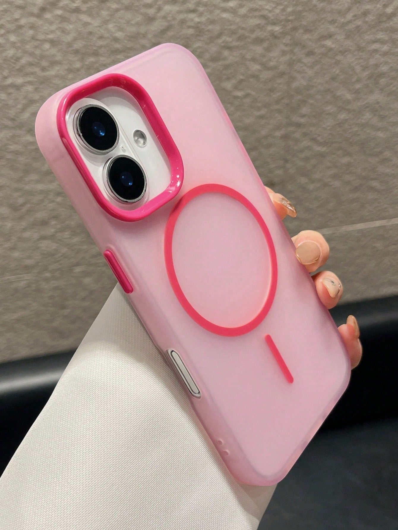 DECOPHONE Transparent Magnetic Phone Case, Compatible With Apple 17, 17 Pro, 17 Air, 17 Pro Max, 16, 15, 14, 13, 12, 11 Pro Max And 16 Plus. It Features Transparent Protection And Shock-Resistant Fram