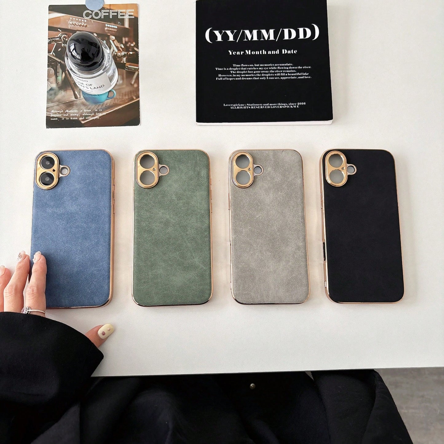 Electroplated Metal Sheepskin Leather Case Suitable For 16ProMax Apple Phone, IPhone15Pro Anti-Fall 13p Men's And Women's Models, 15 Anti-Fall Phone Case. An Excellent Gift Choice For Women; Suitable