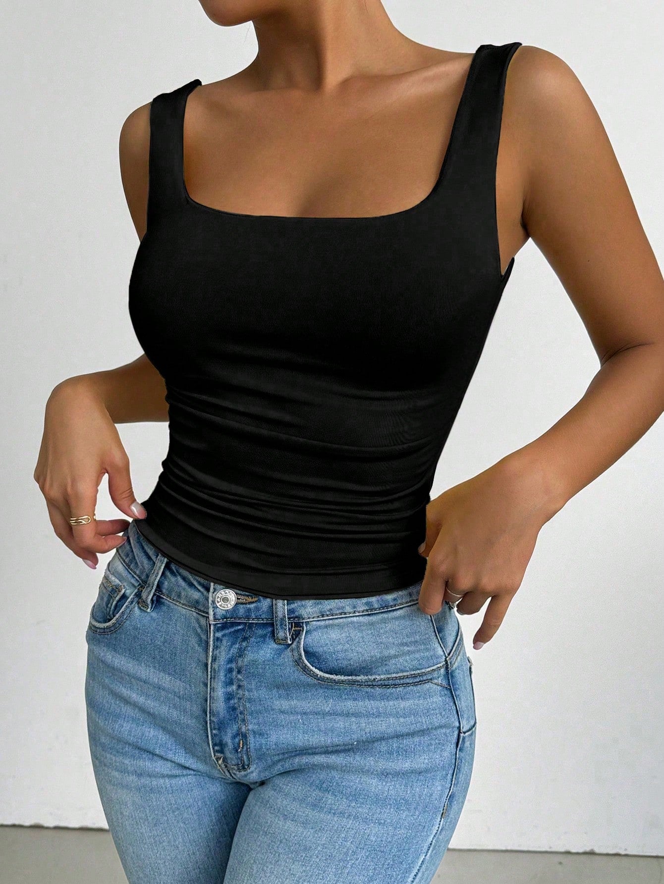 Elenzga Plus-Size Women's Square Neck Sleeveless Tank Top, Spring/Summer, Vacation, Basic White Tank Top For Going Out.
