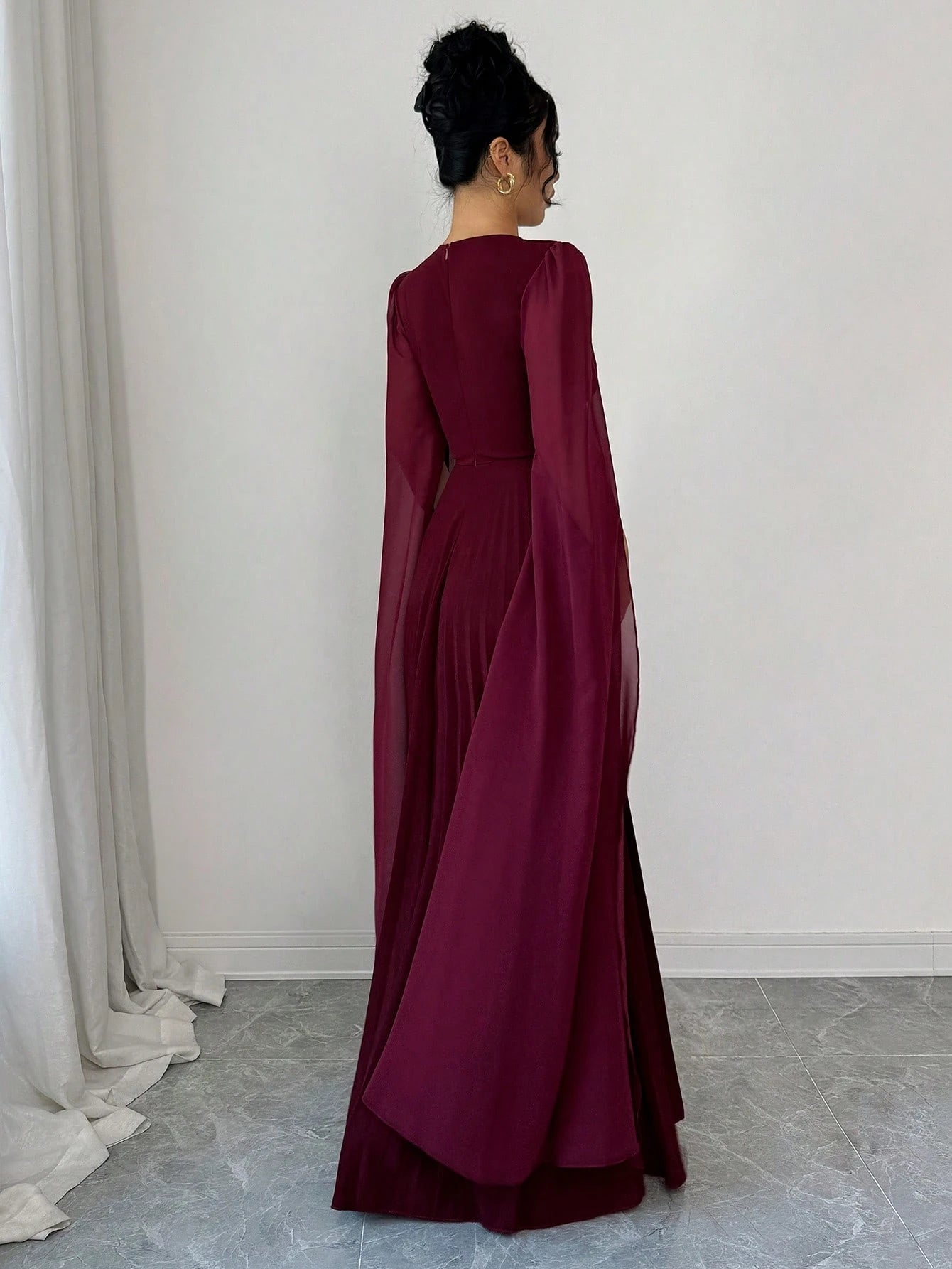 Elenzya Elegant Romantic Pleated V-Neck Waist Cinched A-Line Chiffon Patchwork Long Sleeve Dress, Suitable For Christmas, Music Festivals, Parties, Dates