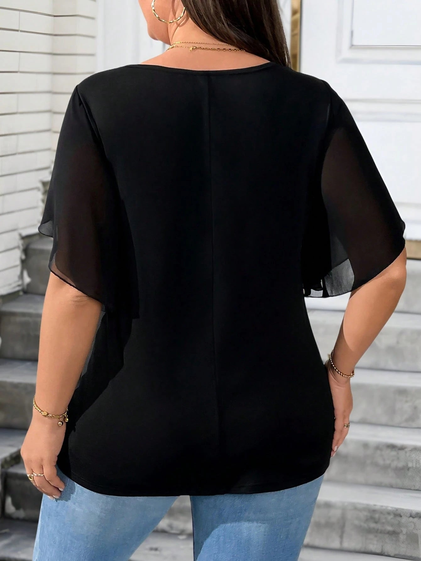 EMERY ROSE Plus Size Women Round Neck Short Sleeve Stylish Casual Comfortable T-Shirt, Suitable For Daily Wear