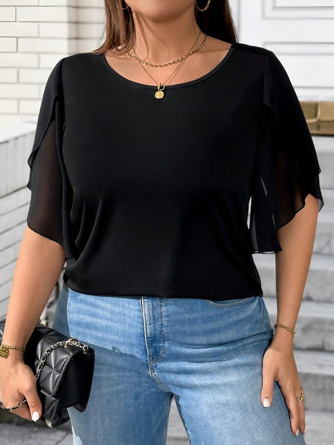 EMERY ROSE Plus Size Women Round Neck Short Sleeve Stylish Casual Comfortable T-Shirt, Suitable For Daily Wear