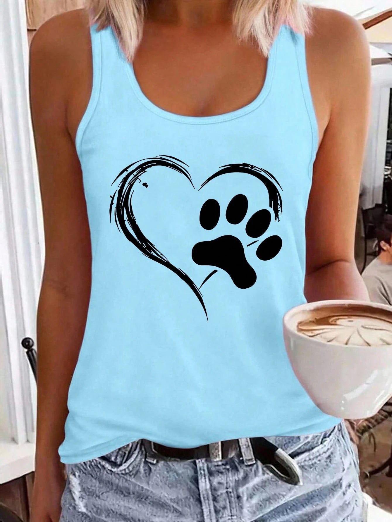 EMERY ROSE Plus Size Women's Crew Neck Sleeveless Heart & Animal Paw Print Graphic Racerback Tank Top, Vibrant Summer Shirt, Valentine's Day