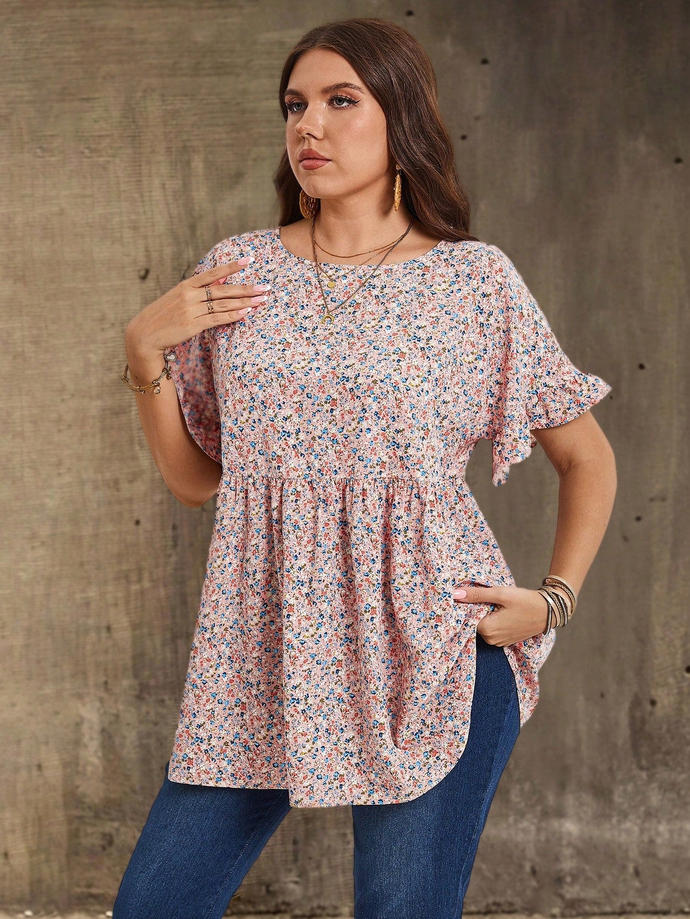 EMERY ROSE Plus Size Women's Pink Floral Printed Round Neck Short Sleeve Ruffled Babydoll Blouse,Tunic Top,Summer,Boho,Western,Vacation,Holiday Country Concert