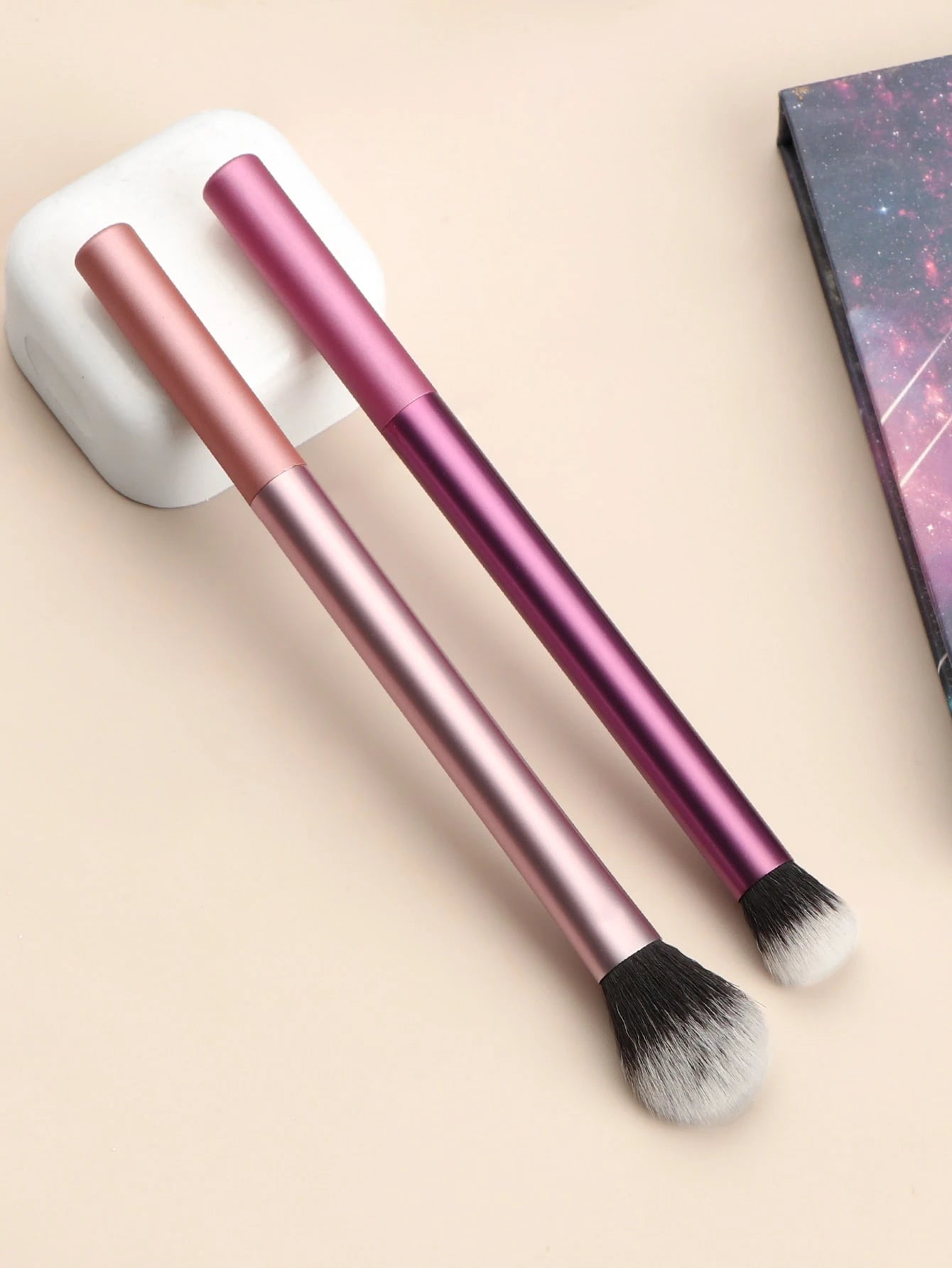 Eyeshadow Brushes, 2pcs Multifunctional Makeup Brush For Eye Shadow, Makeup Brush/Cosmetic Brush,Brush Set,Makeup Brush Kit,Make Up Brush Set,Make Up Set Complete,Makeup Brush Set,Complete Makeup Kit