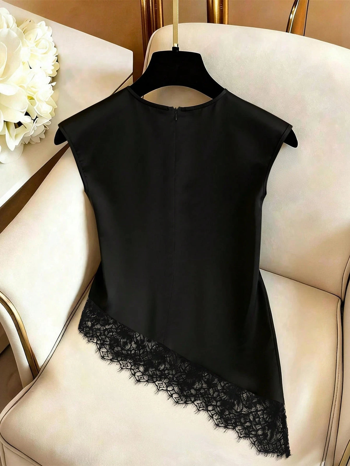 Franclia Women's Round Neck Lace Patchwork Casual Versatile Everyday Blouse