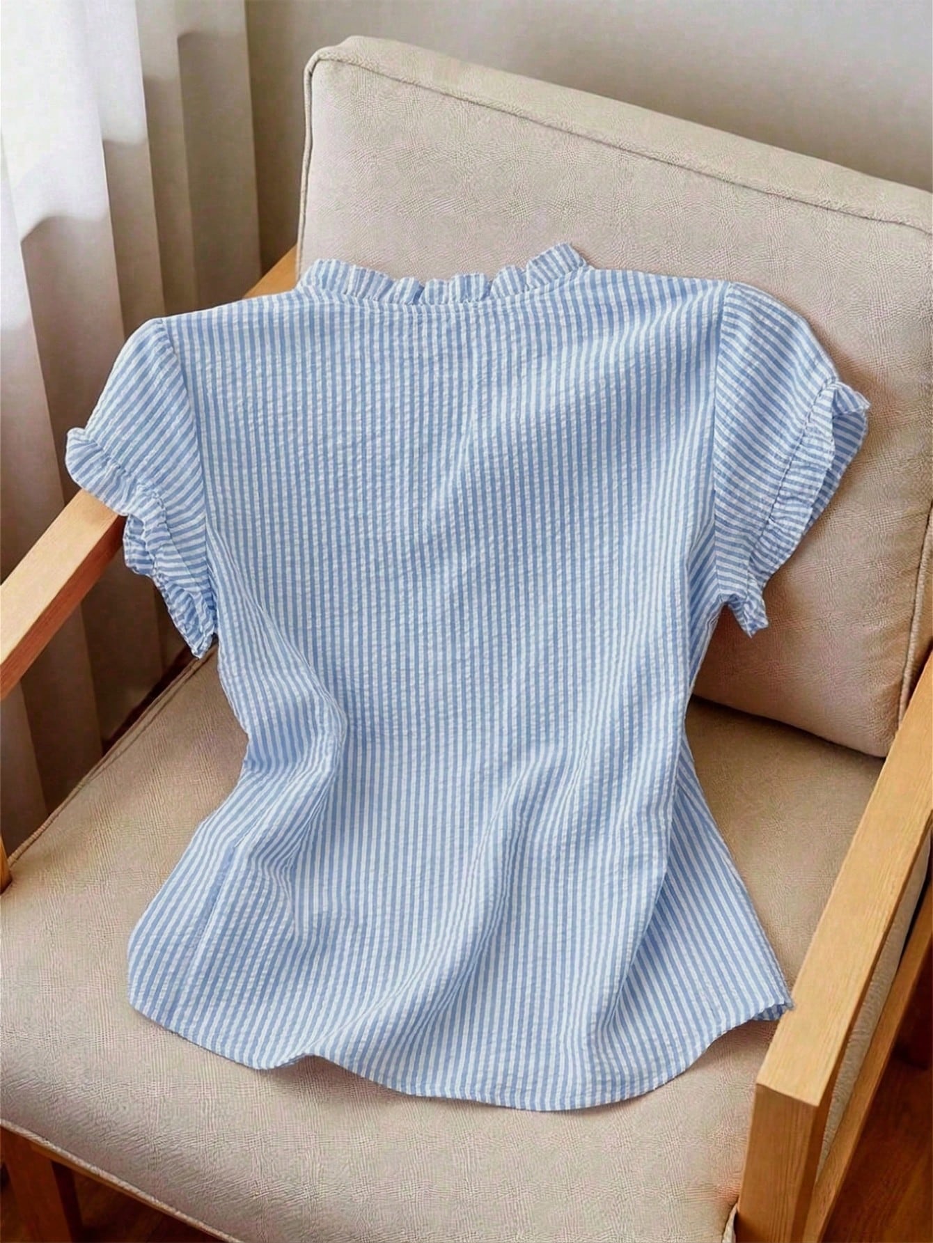 Franclia Women's Stand Collar Short Sleeve Striped Front Button Casual Summer Blouse