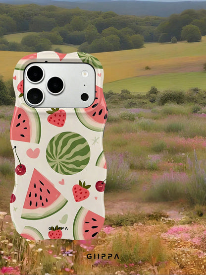 GIIPPA 1pc Apricot Base With Watermelon And Strawberry Pattern Design, Phone 17 Pro Max Wavy Phone Case, Compatible With Phone 16 Pro Max, 15 Pro Max, 14 Pro Max, 11/12/13/14/15/16 Pro Max Plus, Korea
