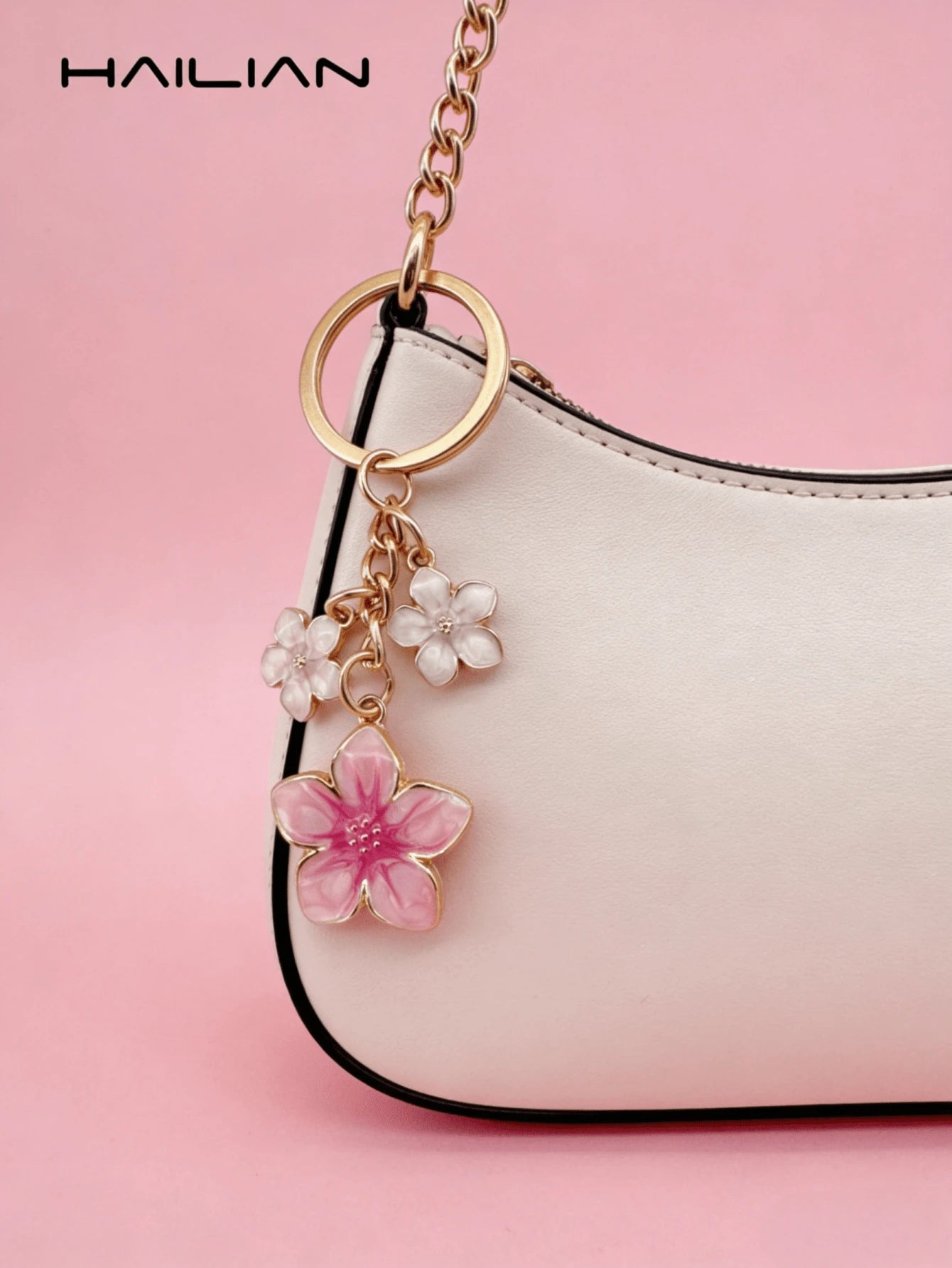 HAILIAN 1pc Sakura Shaped Keychain, Lightweight And Graceful Sakura Design, Suitable For Bag Pendant, Car Key Chain, Couples, Birthday, Holiday Gifts