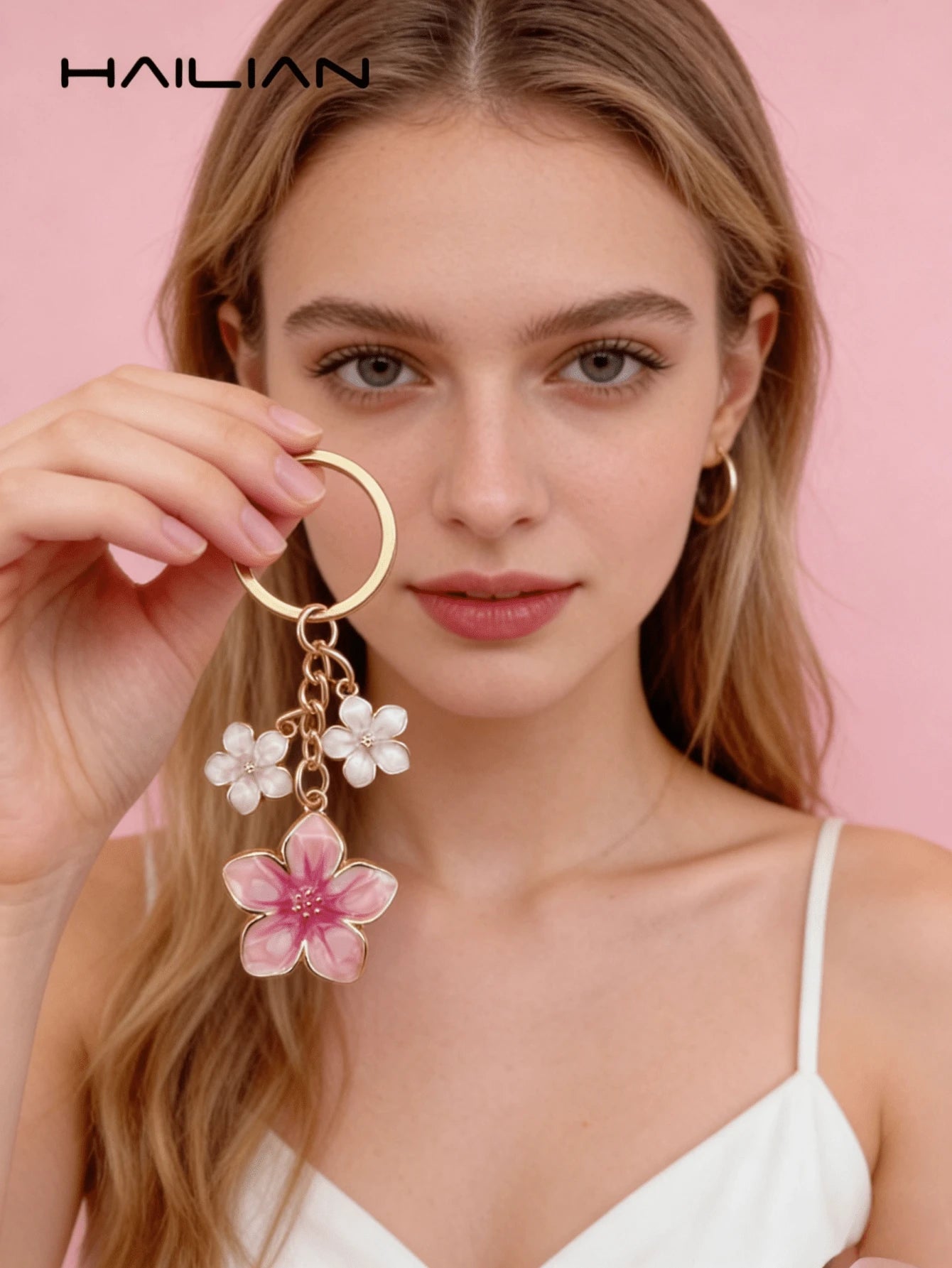HAILIAN 1pc Sakura Shaped Keychain, Lightweight And Graceful Sakura Design, Suitable For Bag Pendant, Car Key Chain, Couples, Birthday, Holiday Gifts