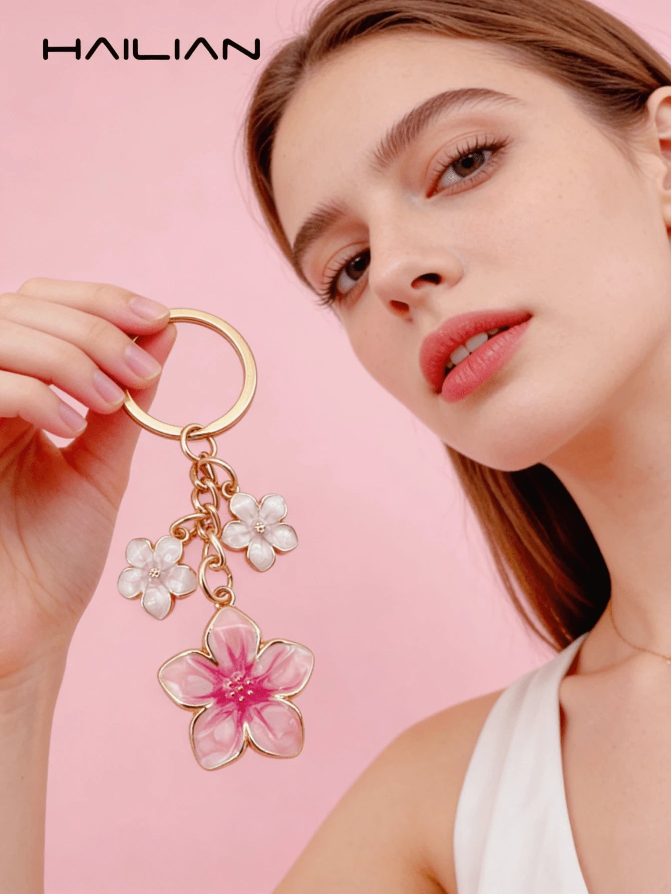 HAILIAN 1pc Sakura Shaped Keychain, Lightweight And Graceful Sakura Design, Suitable For Bag Pendant, Car Key Chain, Couples, Birthday, Holiday Gifts