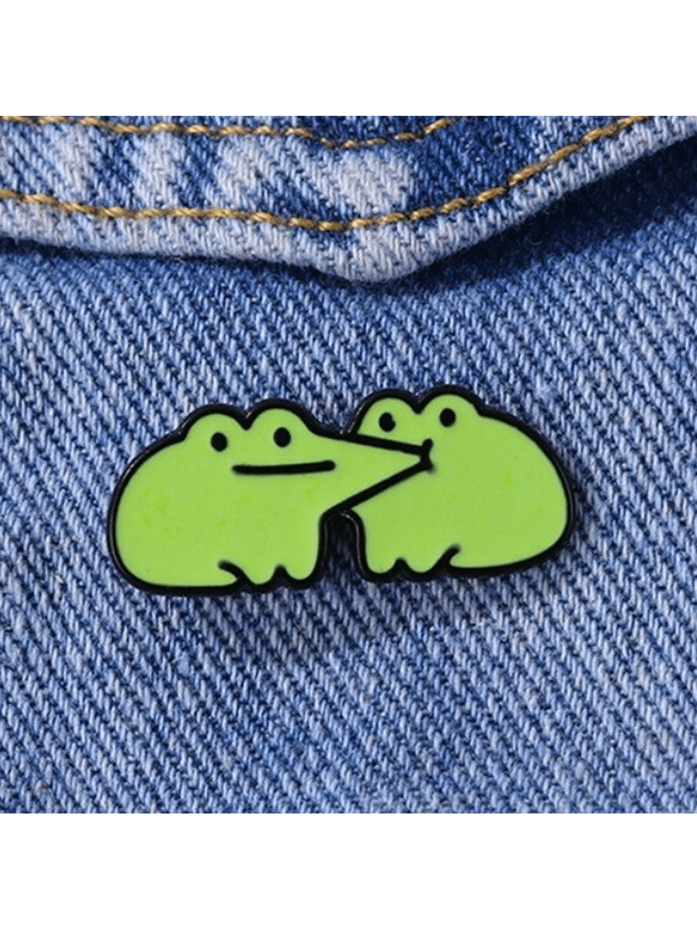 Happy Frog Enamel Brooch Custom Decorative Brooches Ornaments Lapel Bag Badges Jewelry Gifts 2025 New Style Pin For Clothes Bag Charm Backpack For School Kpop Teacher Supplies Bag Charms Cute Office A