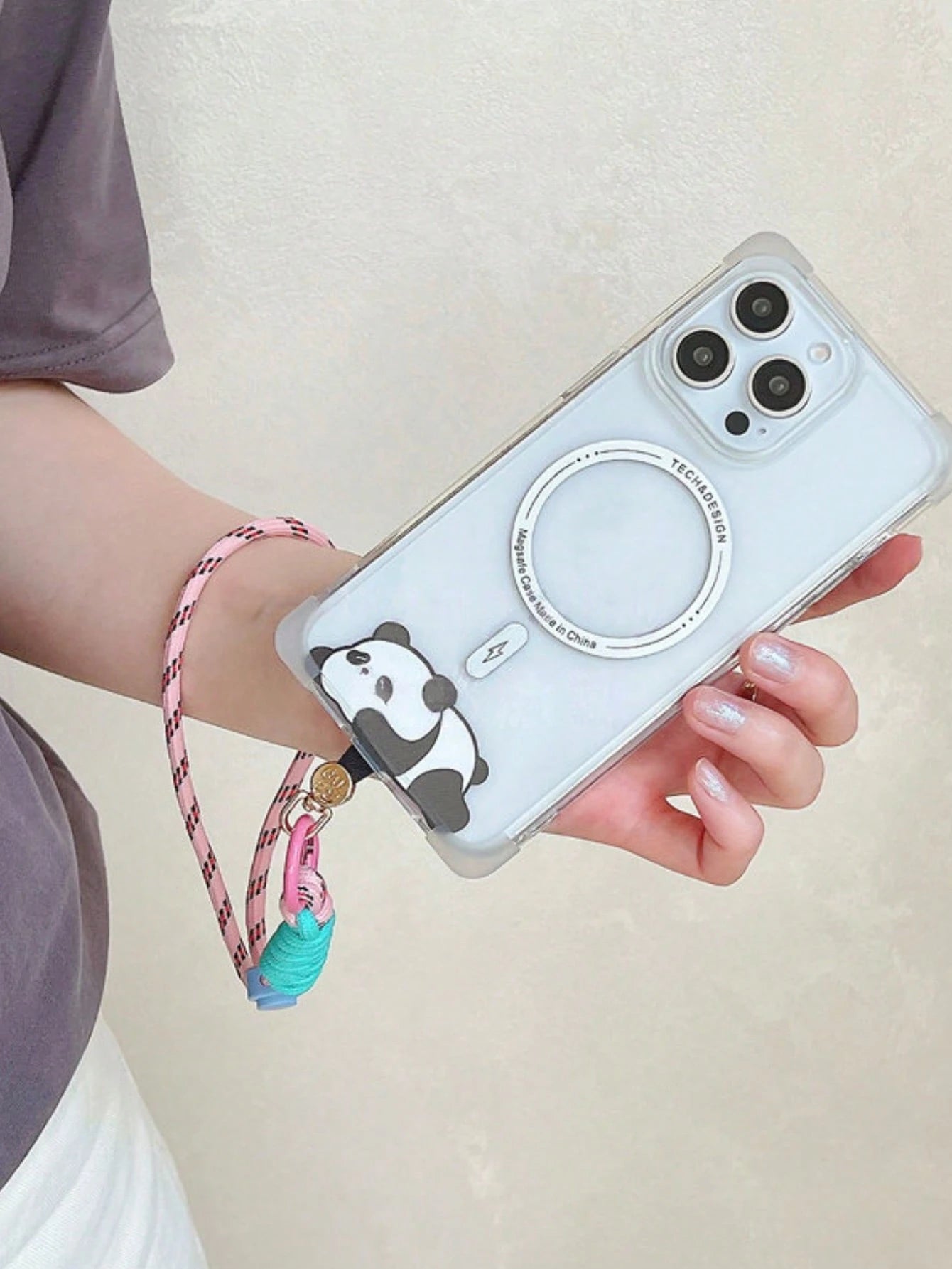 Haus Hana Animal Shaped Mobile Phone Lanyard Pad, Cartoon 360 Degree Rotating Nylon Lanyard Clip, Crawling Panda Diagonal Cross Lanyard Clip, Ultra-Thin Metal Clip Mobile Phone Lanyard, Mobile Phone B