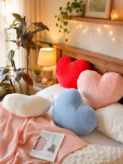 Heart-Shaped Pink Throw Pillow, Decorative Pillow, Suitable For Bed, Sofa, Cute Faux Rabbit Fur Small Pillow, Suitable For Women, Valentine's Day, Anniversary, Autumn, Halloween, Christmas Home Decor