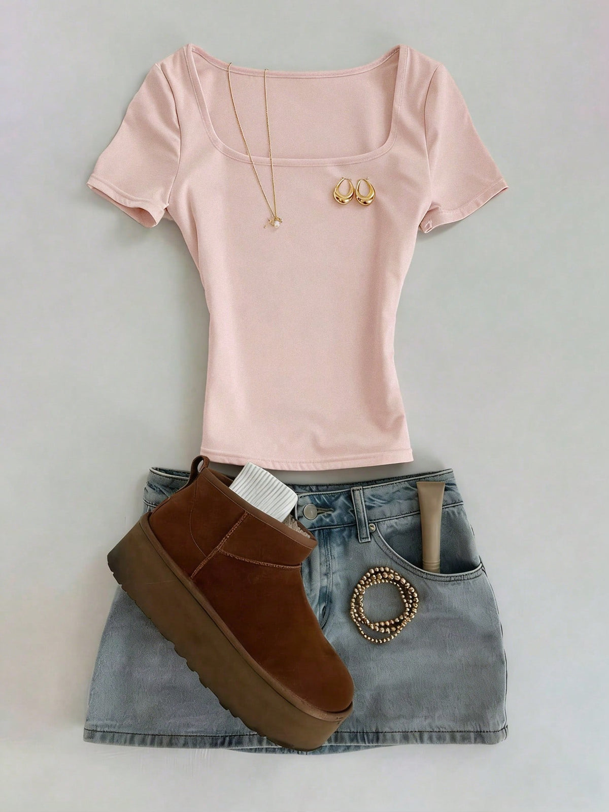 IslaSuriya Navy Blue Square-Neck Short-Sleeve T-Shirt,Chic Elegant Everyday Summer Casual Minimalist Style Top,Perfect Gift For Mom,Sisters Mother's Day Wear