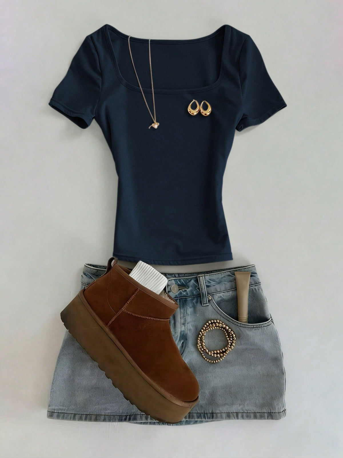 IslaSuriya Navy Blue Square-Neck Short-Sleeve T-Shirt,Chic Elegant Everyday Summer Casual Minimalist Style Top,Perfect Gift For Mom,Sisters Mother's Day Wear