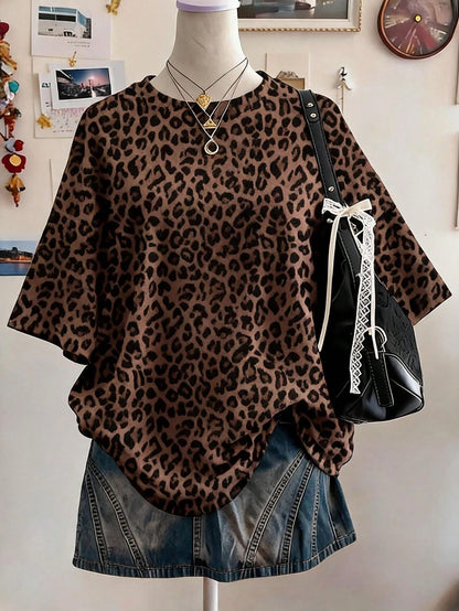 Lalippa Letter Pattern Vertical Stripe Print Fashion Minimalist Oversized Mid-Length Round Neck Drop Shoulder Women's T-Shirt, Gift For Friends