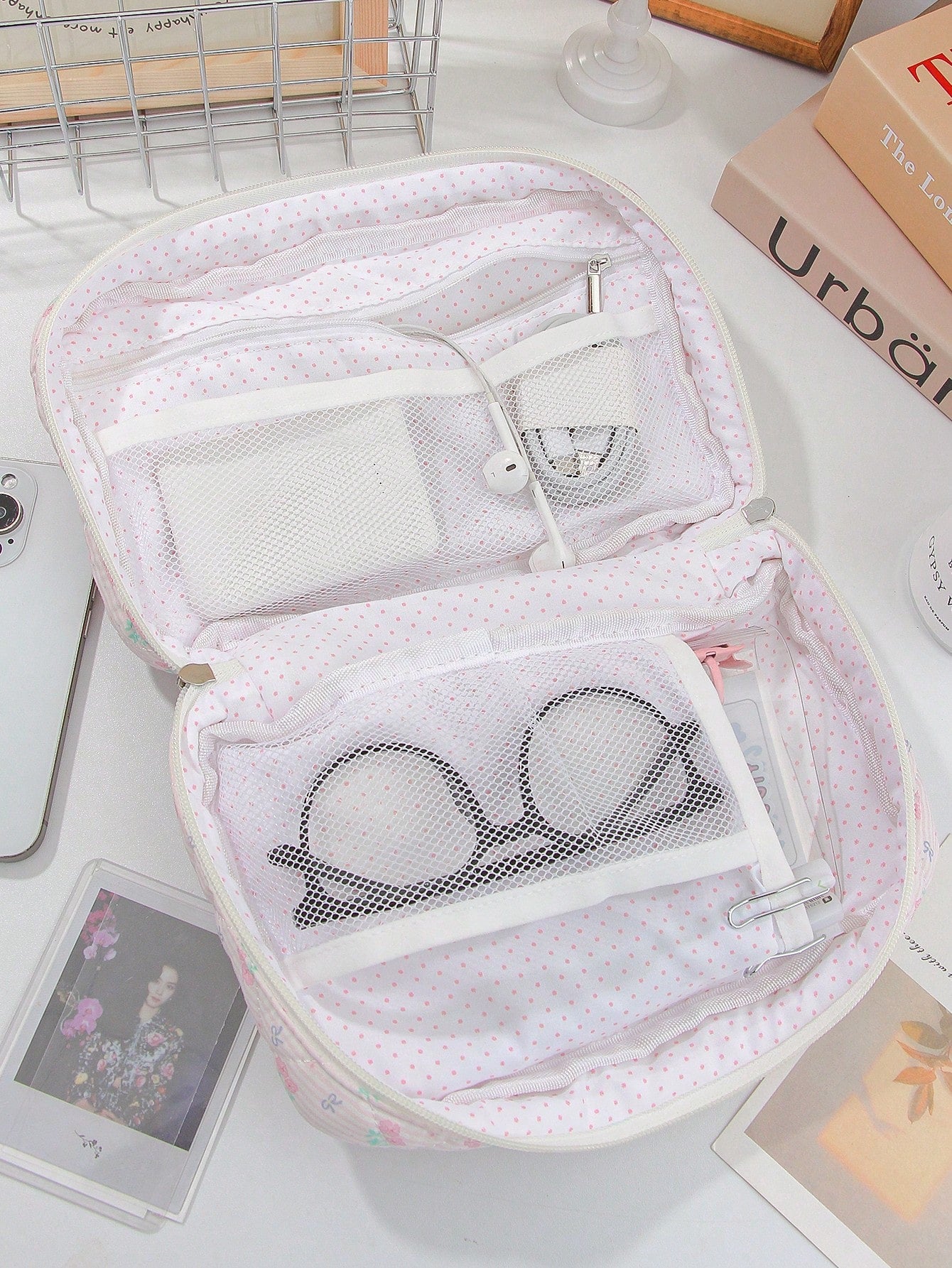 Large Capacity Digital Storage Bag Multi-Pocket Digital Product Storage Bag Foam Quilted Power Bank Storage Bag Thickened & Anti-Drop Protection Case