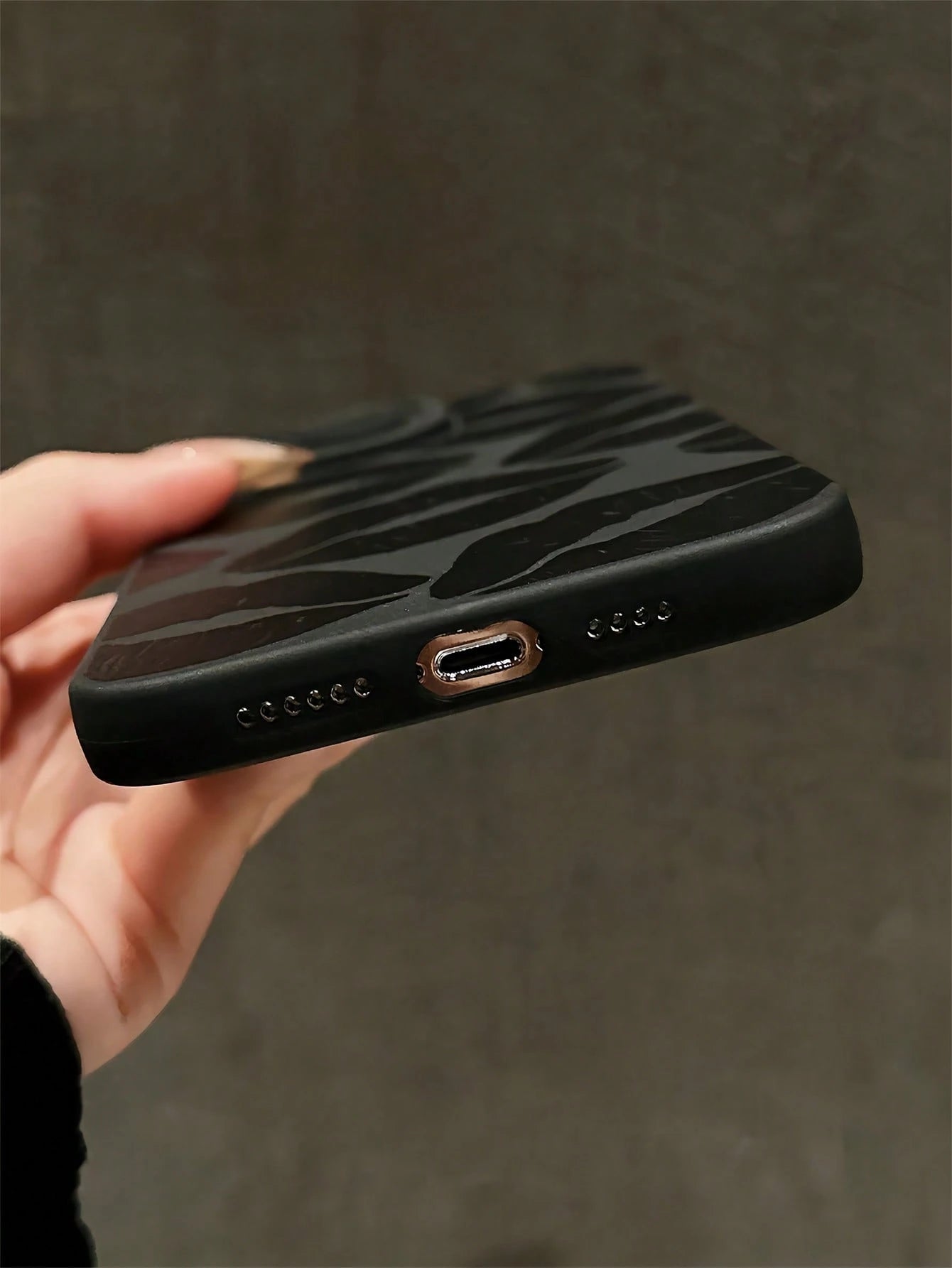 Lip Print Fashion Black TPU Sexy Lips Graphic Shockproof Full Coverage Phone Case 1pc Compatible With IPhone 16 15 14 13 12 11 Pro Max Series International Version Not The Domestic Version Spring Birt
