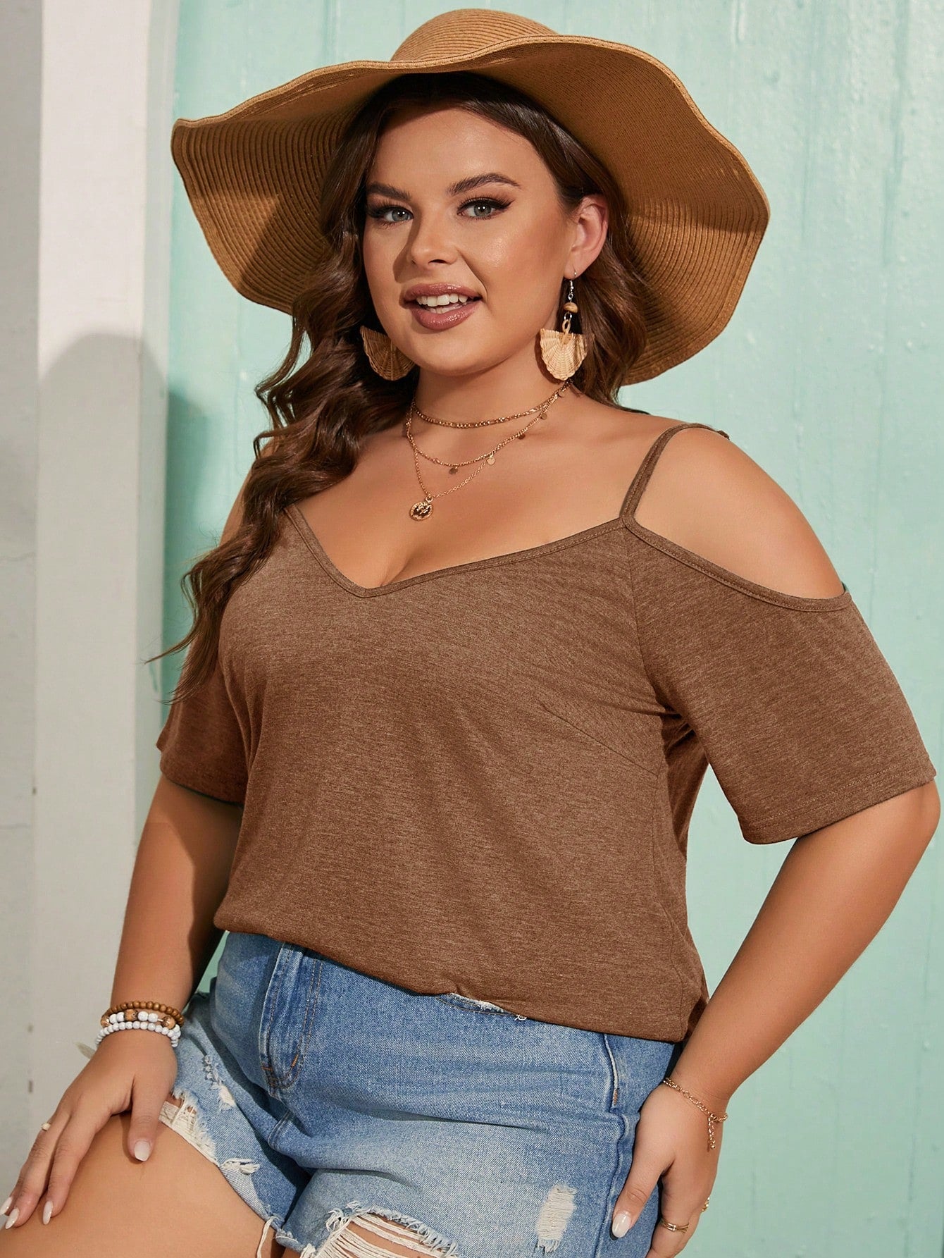 Lounesse Plus Size Olive Green Cold Shoulder Neckline Casual Summer T-Shirt Country Concert Tops, Cute Top