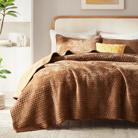 Luxury Velvet Quilt Set, Ultra-Soft Striped Channel Comforter With Rice Stitch Detailing, Lightweight All-Season Bedspread Coverlet W/ 2 Shams, 3 Sizes, 6 Colors