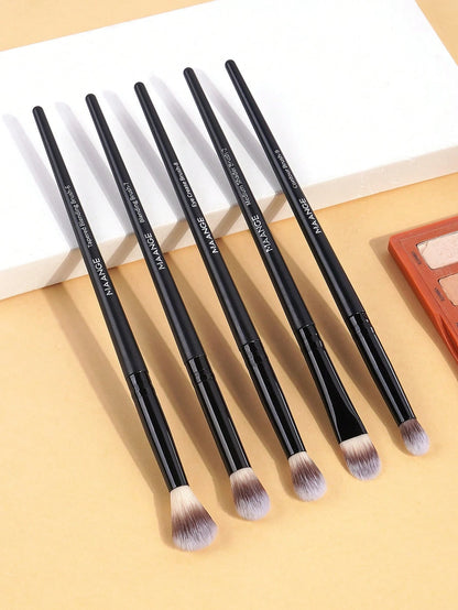 MAANGE 5pcs Professional Eye Makeup Brush Set, Including Eyeshadow Brush, Eyebrow Brush, Blending Brush, Eyeliner Brush, Portable, Ideal For Travel. Also A Great Gift For Women And Girls.