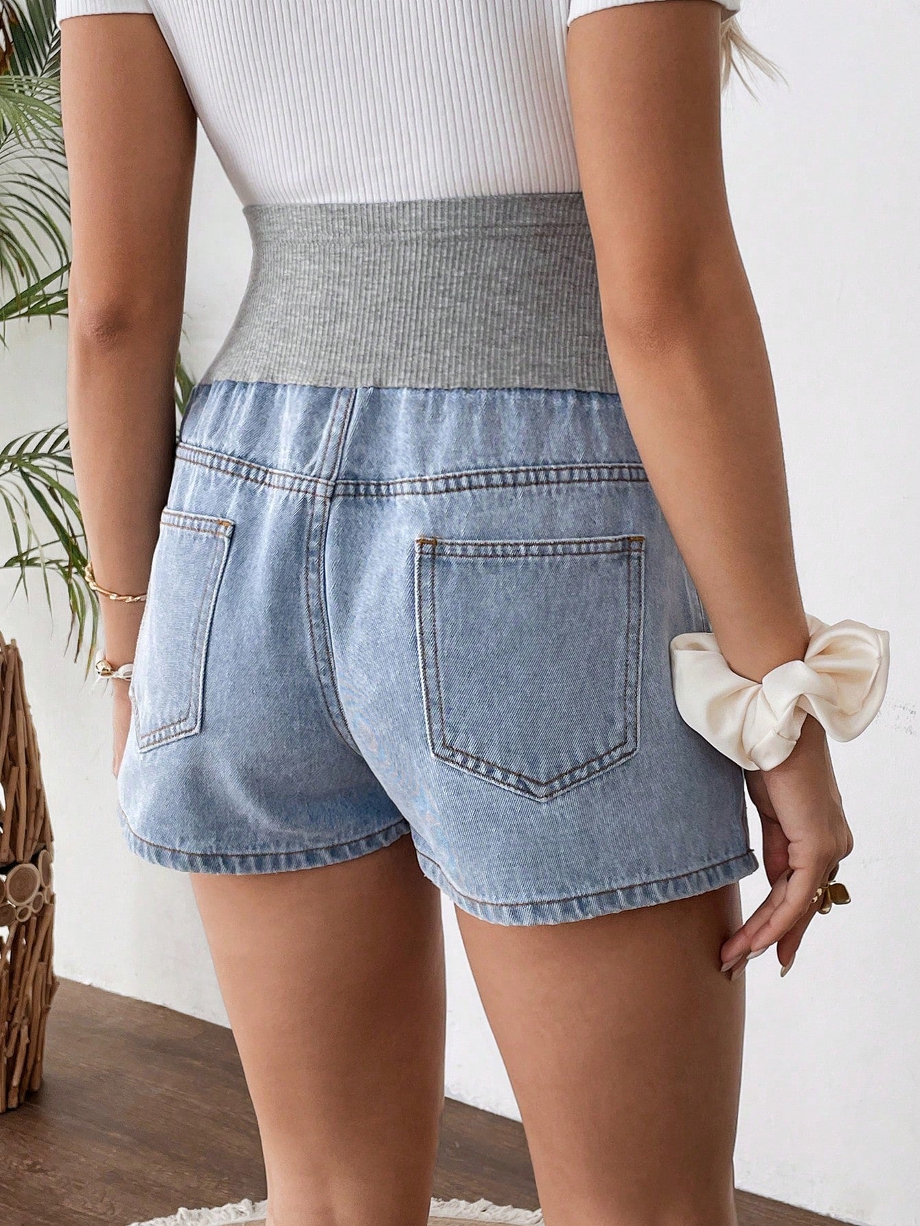 Maternity Knitted Grey Waist Support & Blue Denim Loose Shorts, Suitable For Parties, Holidays, Dates, Valentine's Day, Afternoon Tea, Summer