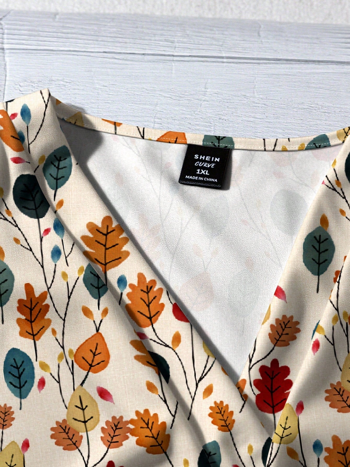 Mellowie Plus Size Women's Multicolor Autumn Boho Picnic Floral Loose Shirt,V-Neck Flutter Sleeves Vacation Casual Chic Blouses,Summer Boho Tops Fall