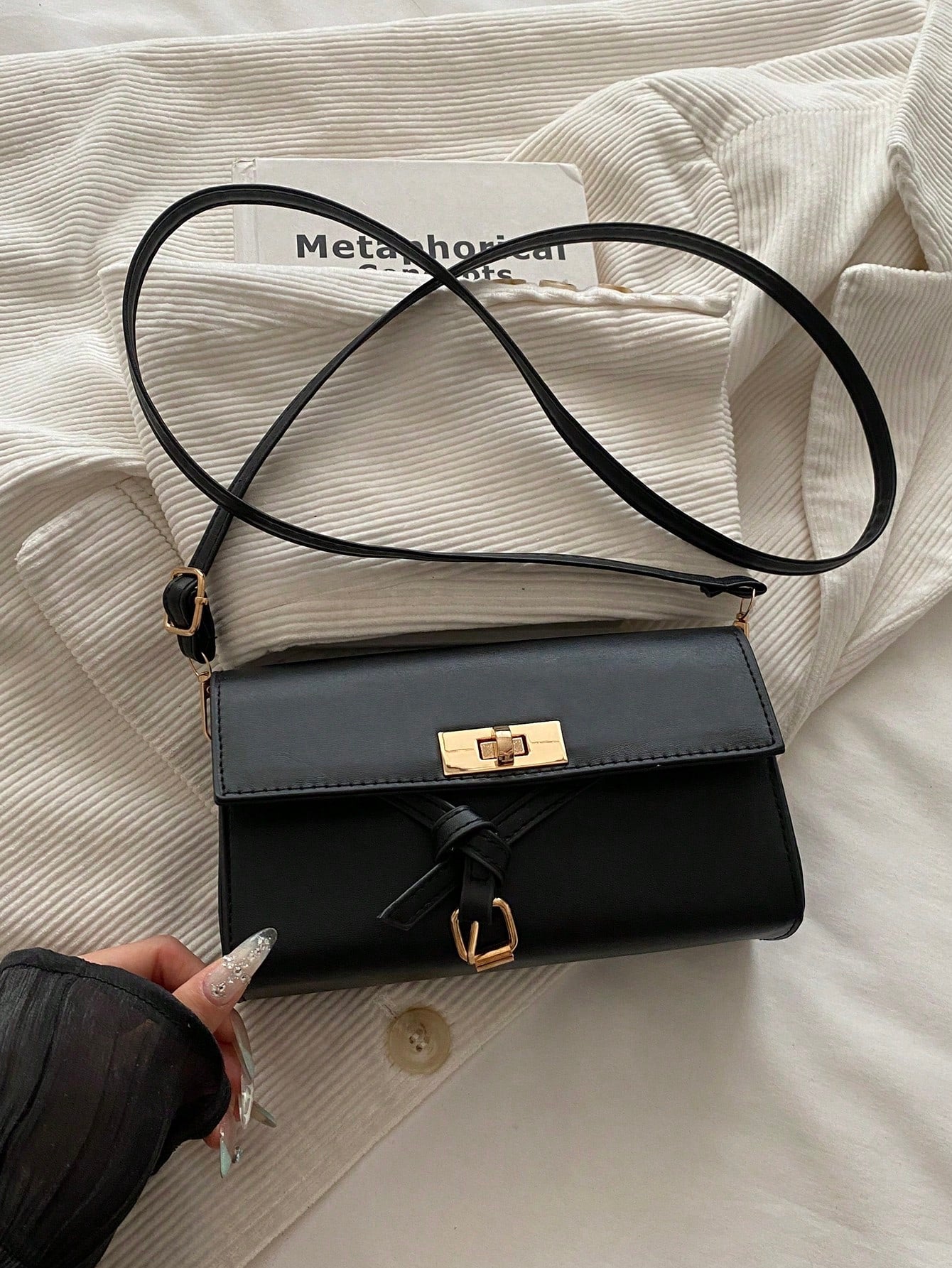 Mini New Fashion Hardware Decor Shoulder Crossbody Square Bag, Suitable For Parties, Gatherings, Outings, Vacations, Shopping And Daily Use, Can Store Coins, Phone, Also Suitable As Work Bag For White
