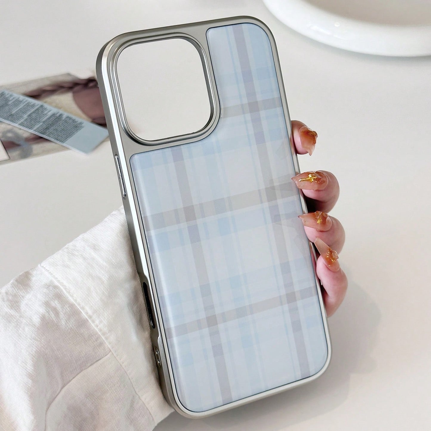 Minimalist Blue Grey Plaid Fashion 1pc Retro Plaid Sweet Epoxy Electroplated Edging Phone Case Compatible With Apple/, Vintage Classic Waterproof Shockproof Anti-Fall Scratch Resistant Spring Birthday