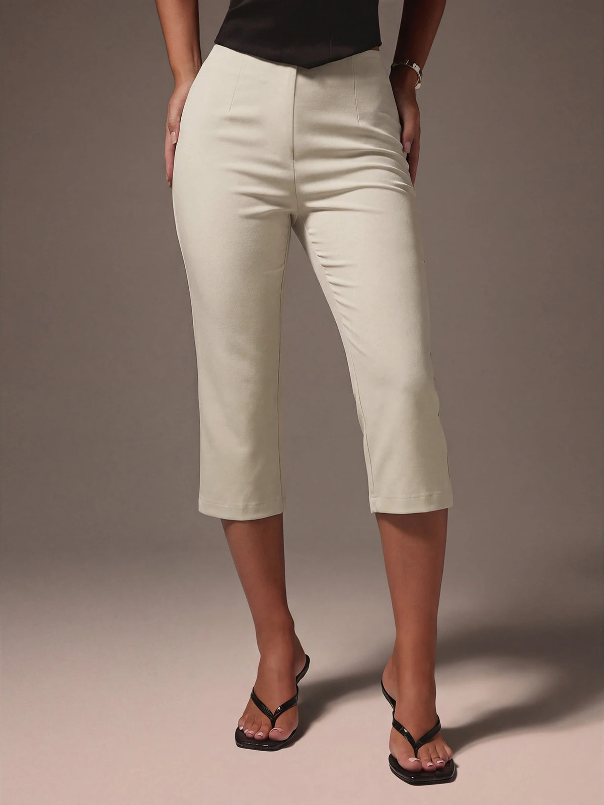 MISSGUIDED High Waisted Cropped Capri Trousers Straight Leg Black Office Business Casual Work Pants Professional Tailored Women Mid Calf Length Bottoms