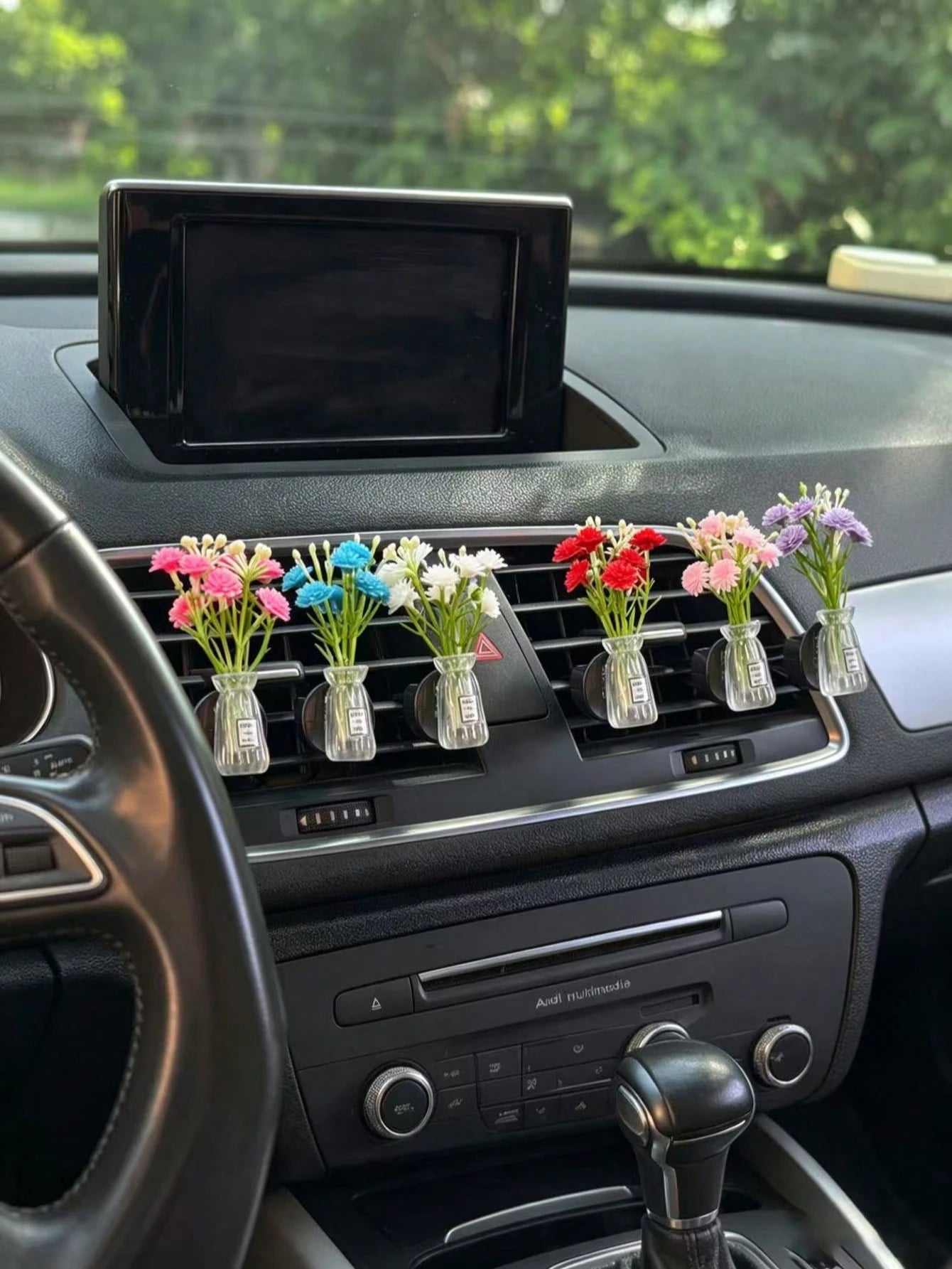 Multi-Color Mini Vase Daisy Car Air Vent Clip, Artificial Flower Car Air Conditioner Decor, Fresh Car Interior Accessory, Transparent Vase Artificial Flower Car Air Vent Decor Clip, Universal Car Air