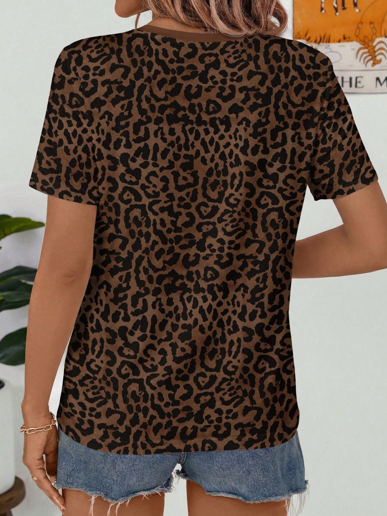 Muvela Brown Checkered,Summer,Casual,Chic,Night Out,Leopard Print Round Neck Short Sleeve Loose T-Shirt For Women,Contrast Color Minimalist Fashion Y2K Top