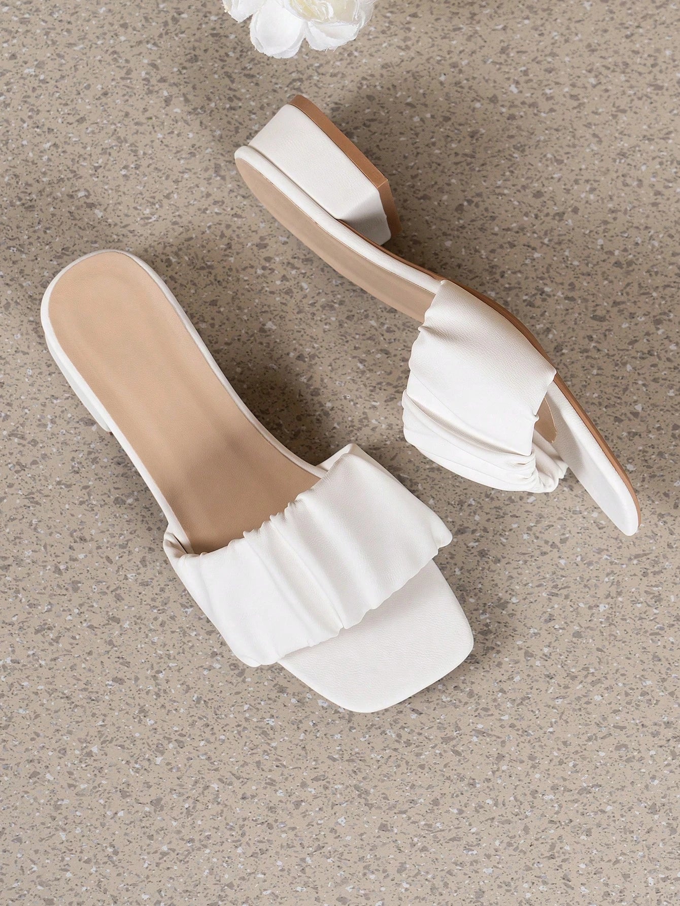 NANBEI ZUO Fashion Ruched Square Toe Chunky Heel Women's White Slide Sandals, Summer Versatile Minimalist Casual Mid-Heel Sandals