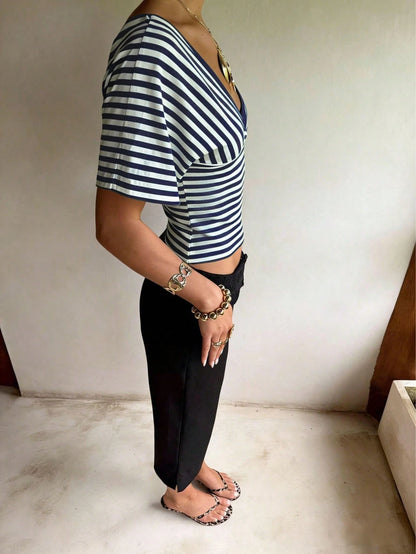 New Arrival Fashion Striped V-Neck T-Shirt, Contrast Color Striped Knit Fabric, Casual Tee For Spring/Summer, Effortless Style