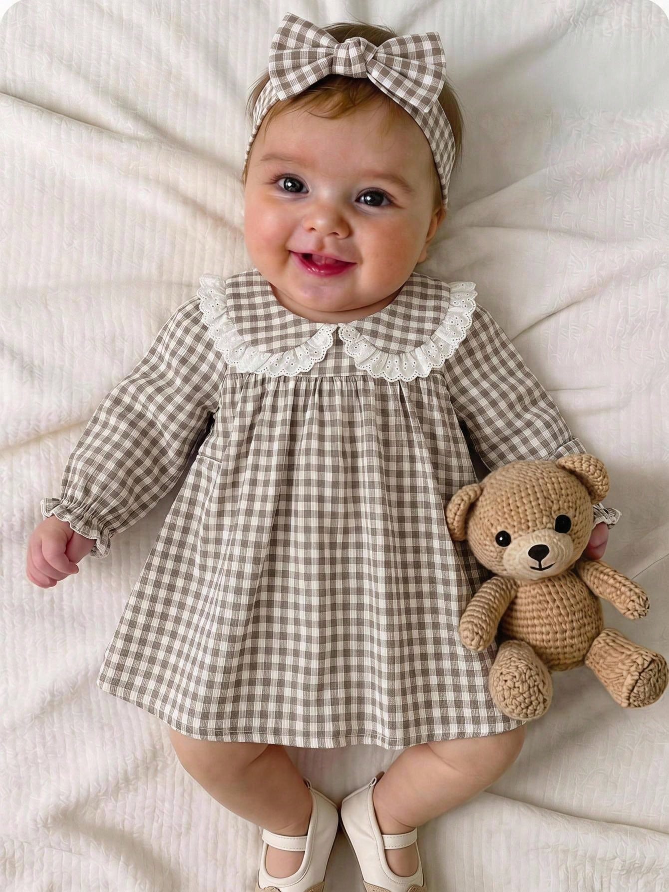 New Born Baby Vintage Brown Gingham Dress With White Lace Peter Pan Collar And Ruffled Cuffs Youth Dress Baby Girl Long Sleeve Gingham A-Line Dress With Lace Trim Collar And Pleated Skirt Adorab