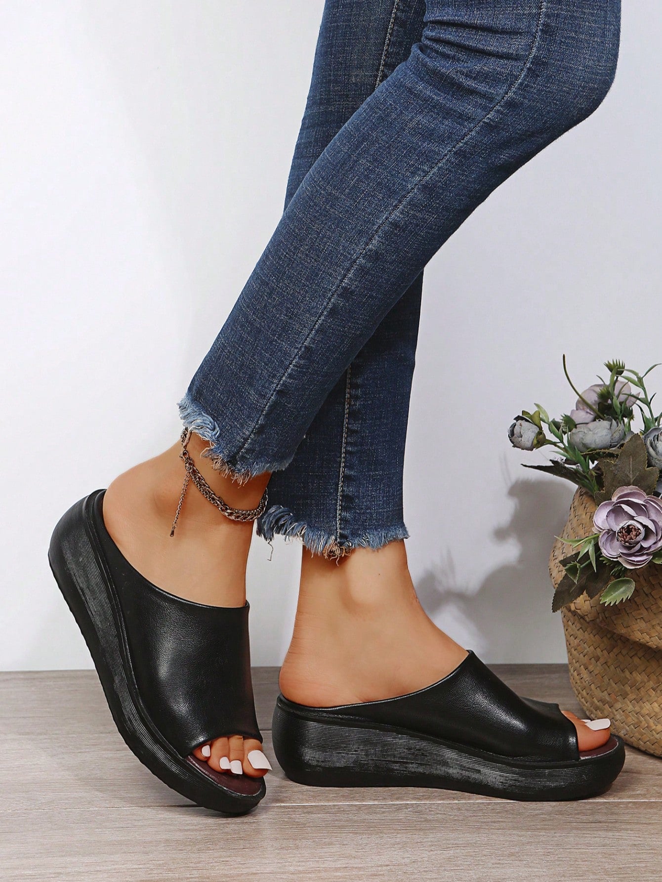 New Summer Solid Black Strap Sandals Women Wedge Platform Thick Sole Slide Slippers,Travel Essential