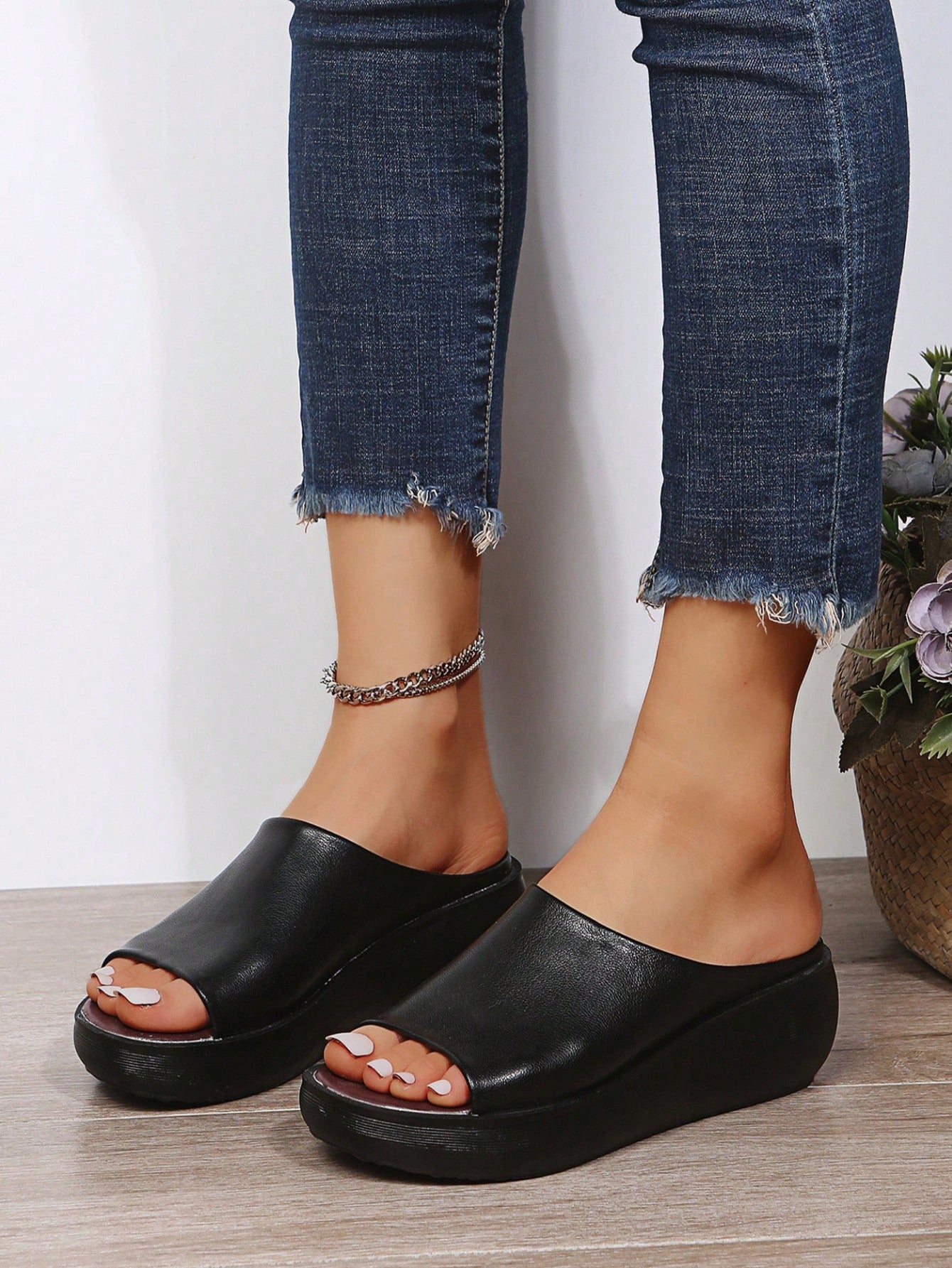 New Summer Solid Black Strap Sandals Women Wedge Platform Thick Sole Slide Slippers,Travel Essential