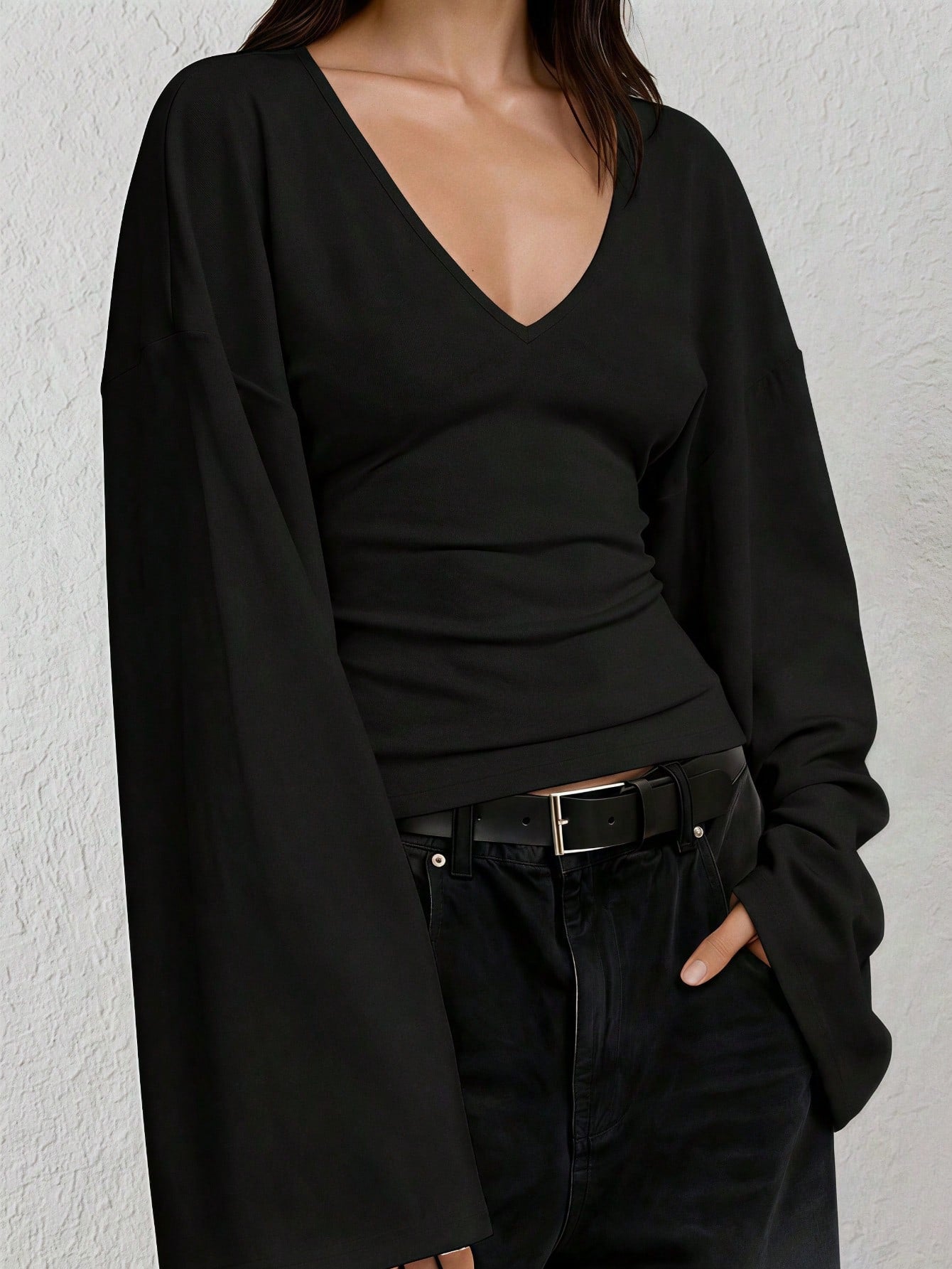 Plus Size V-Neck Bell Sleeve Fitted Top, Minimalist Drop Shoulder Long Sleeve Summer Blouse, Lightweight Ribbed T-Shirt Spring