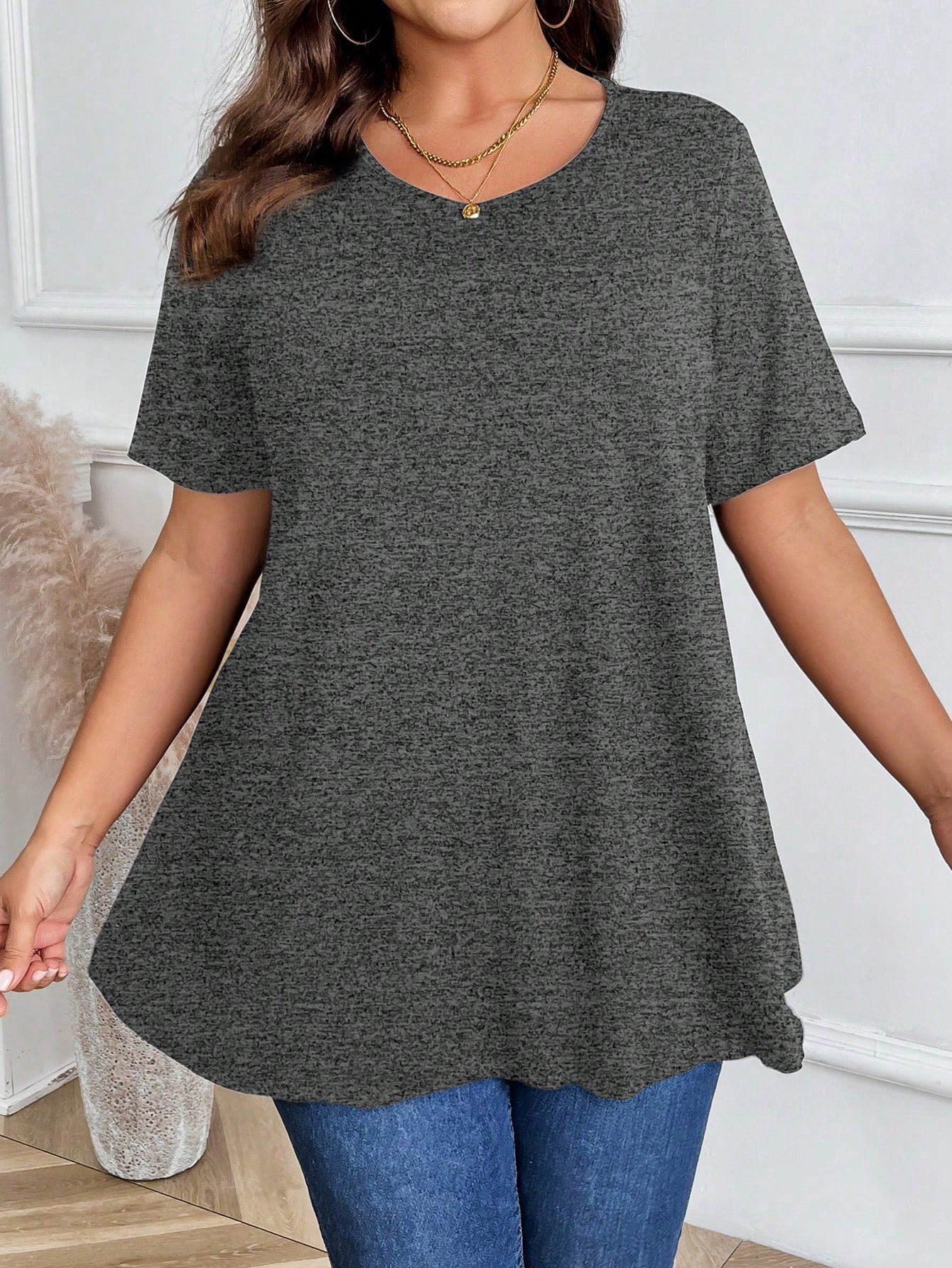 Plus Size Women Plain Round Neck Short Sleeve Casual Loose T-Shirt