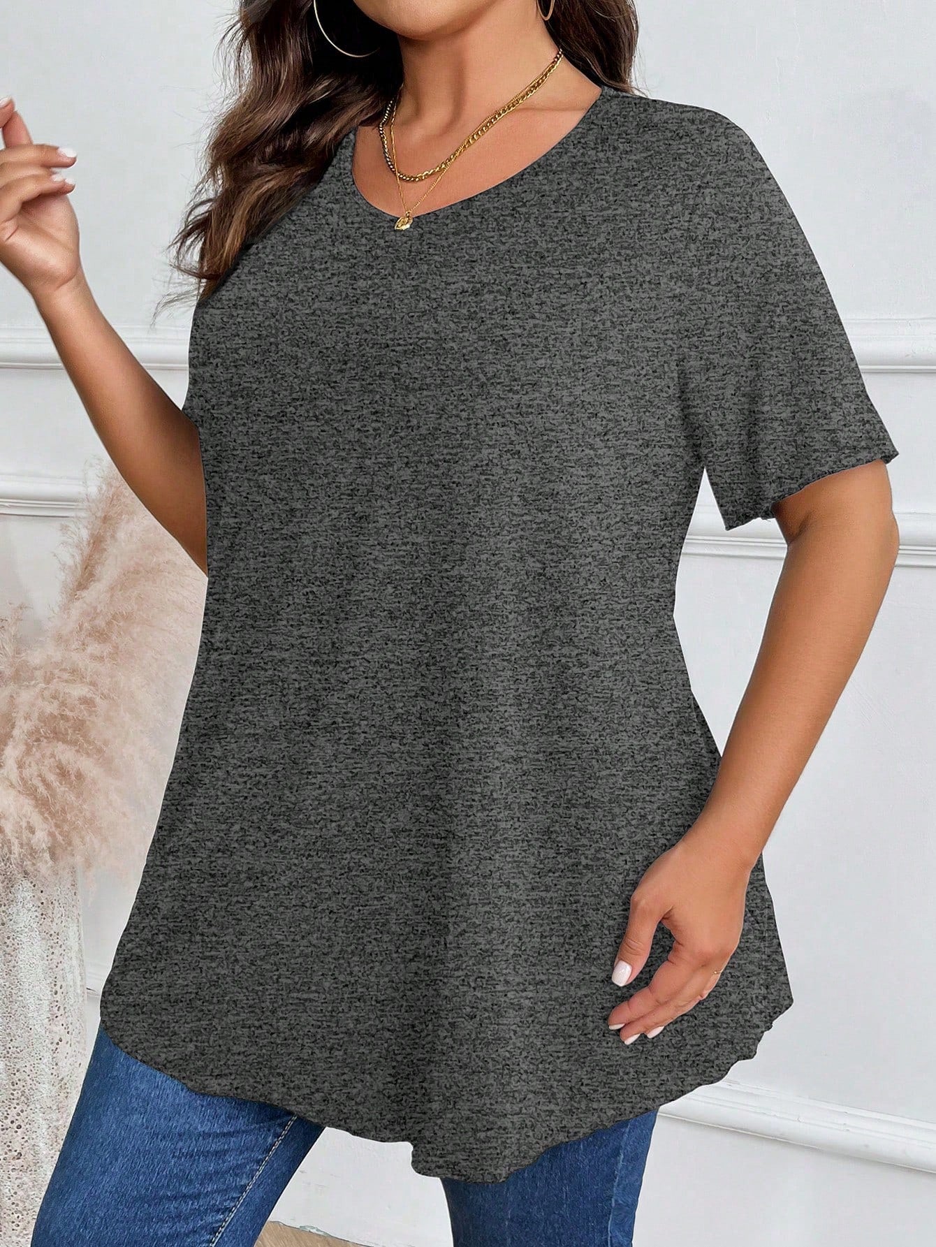 Plus Size Women Plain Round Neck Short Sleeve Casual Loose T-Shirt